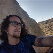 Profesor especializado en pronunciación, adaptación cultural, TOEFL y ensayos académicos